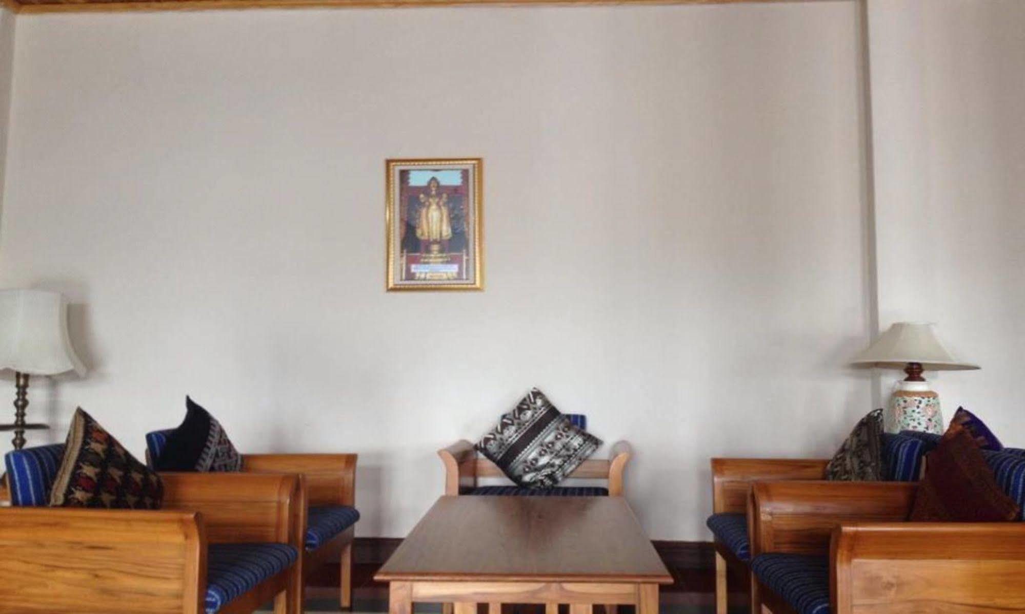 Vansana Luang Prabang Hotel Экстерьер фото