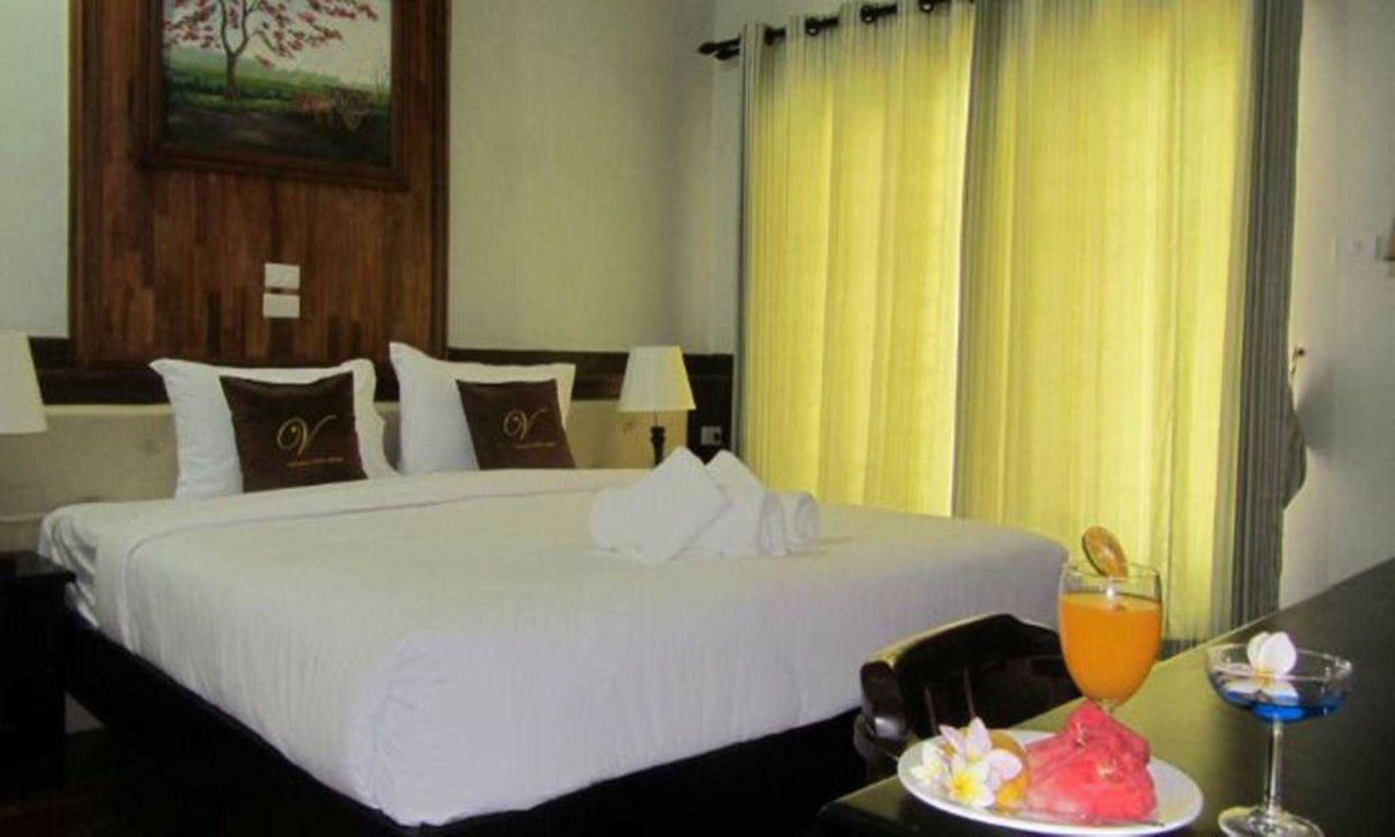 Vansana Luang Prabang Hotel Экстерьер фото