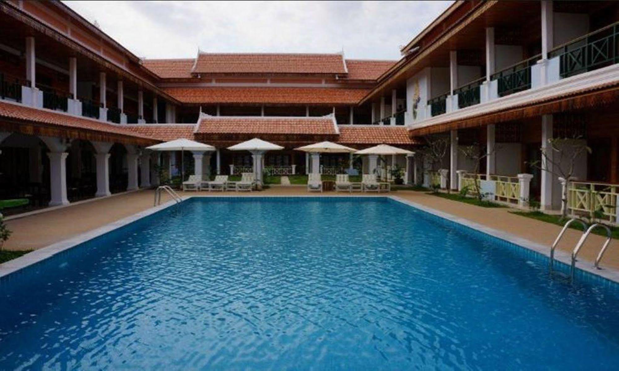 Vansana Luang Prabang Hotel Экстерьер фото
